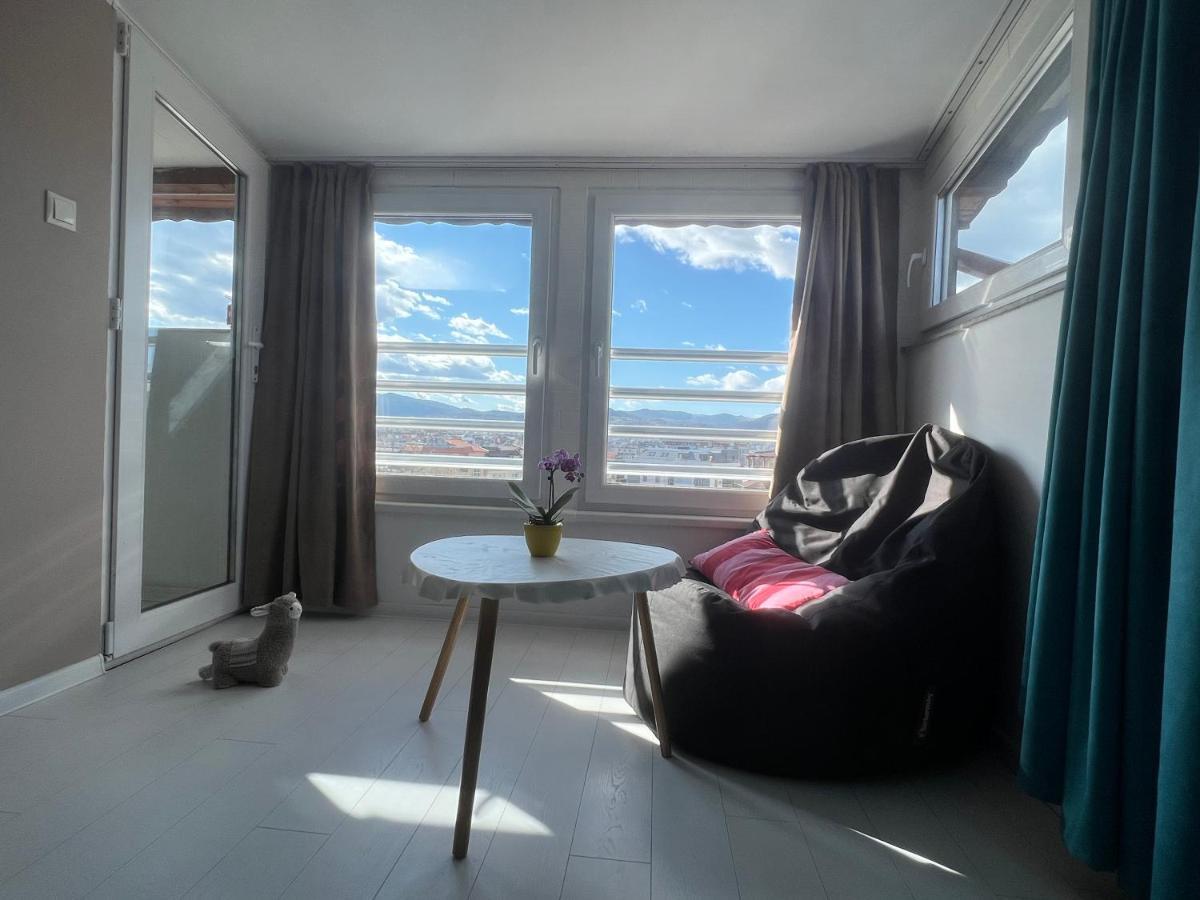 Town Place Apartment Kardzsali Kültér fotó